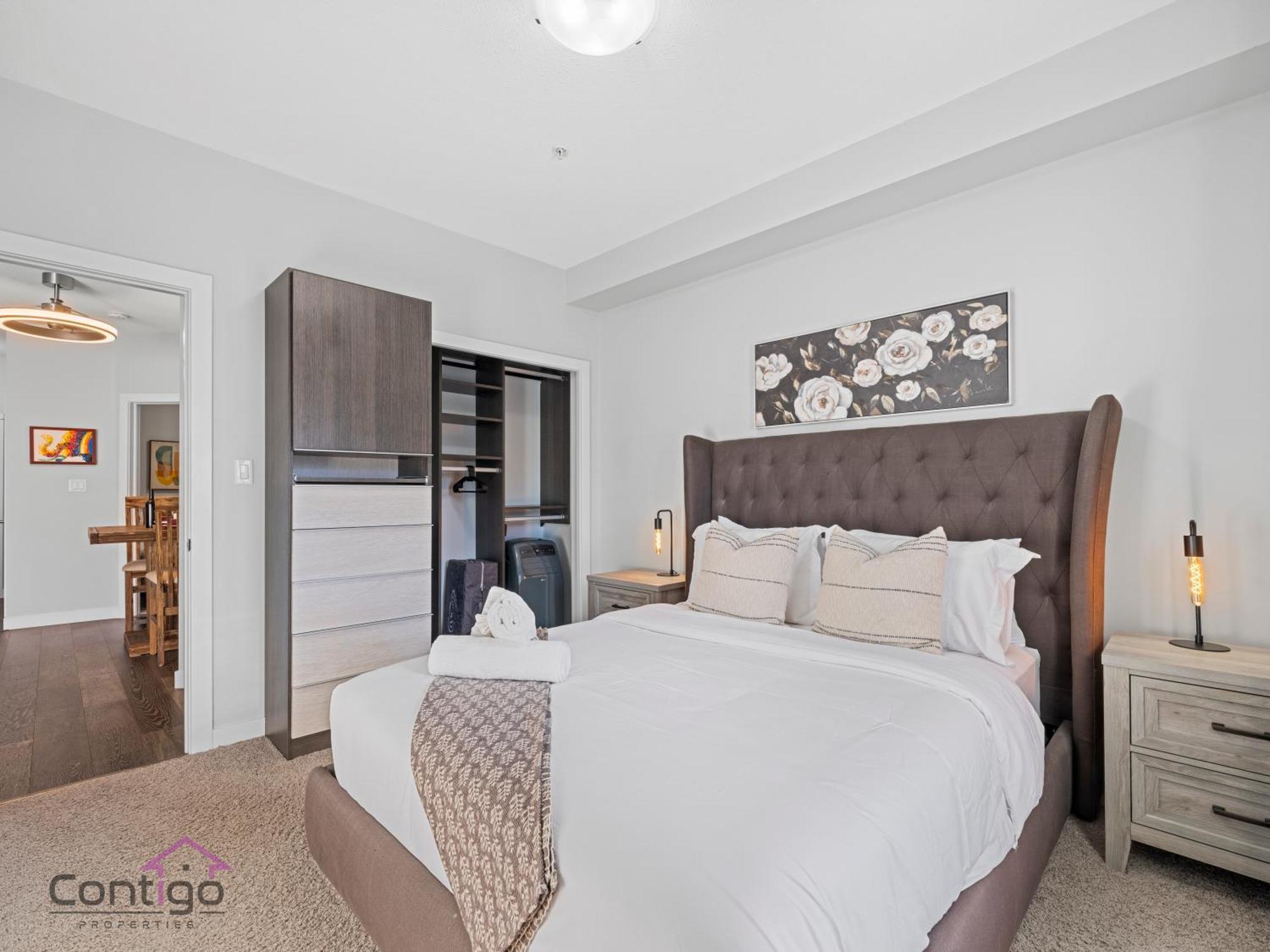 Studio Loft, 2 Bd, Ug Parking, 5 Min To Rogers! Edmonton Exterior foto