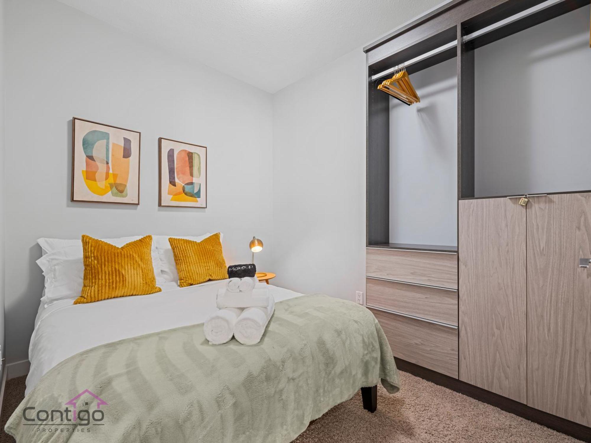 Studio Loft, 2 Bd, Ug Parking, 5 Min To Rogers! Edmonton Exterior foto