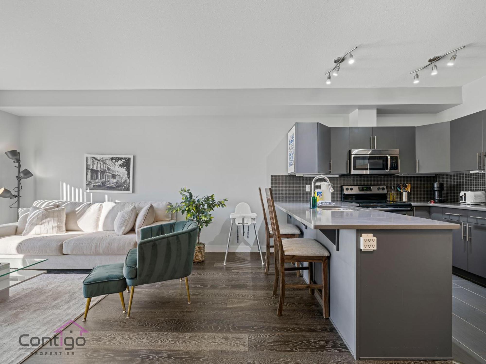 Studio Loft, 2 Bd, Ug Parking, 5 Min To Rogers! Edmonton Exterior foto