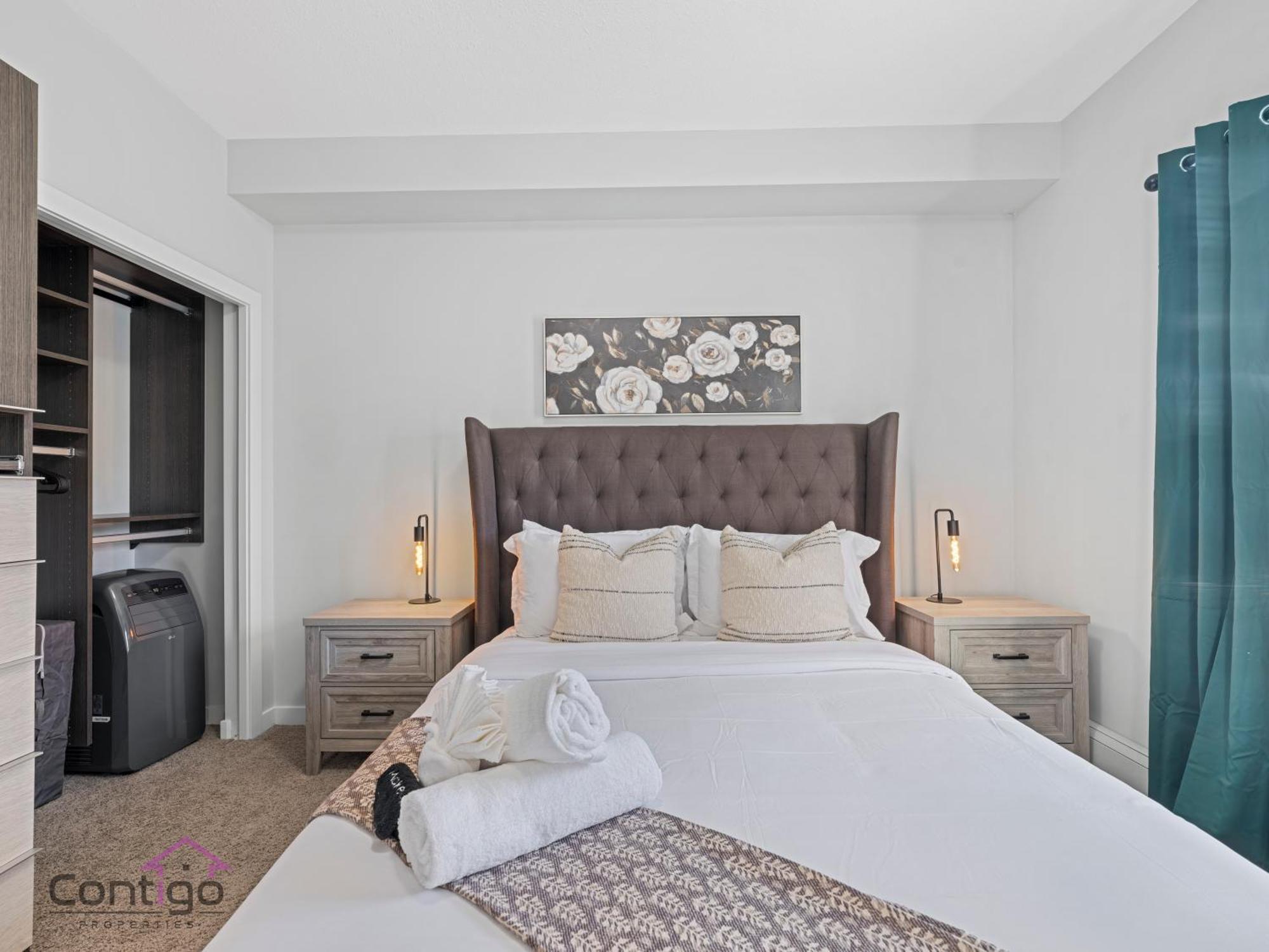 Studio Loft, 2 Bd, Ug Parking, 5 Min To Rogers! Edmonton Exterior foto
